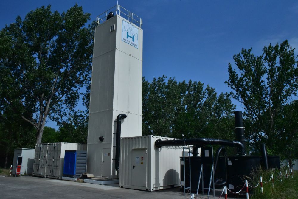 723464 Buna Wasserwerke